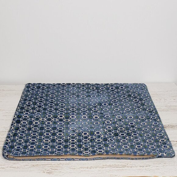 Blue Hexagon Tapestry  Zipped Pillow Cover  20"X 21" - Picture 1 of 2